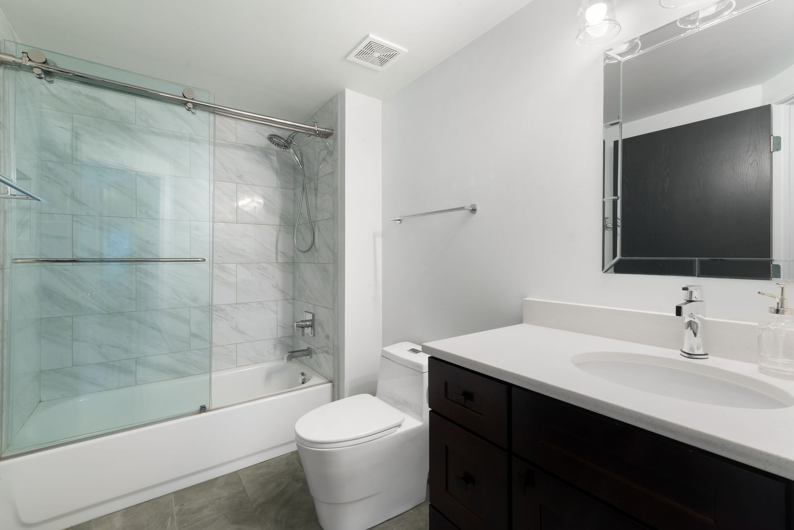 55 S Hale Street #403, Palatine, IL 60067