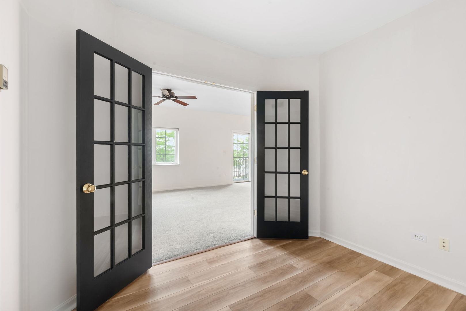 55 S Hale Street #403, Palatine, IL 60067