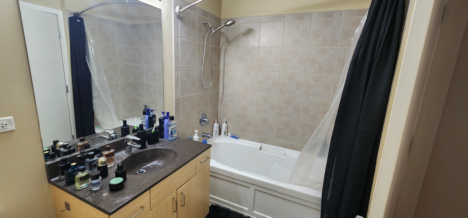 235 W Van Buren Street #2209, Chicago, IL 60607