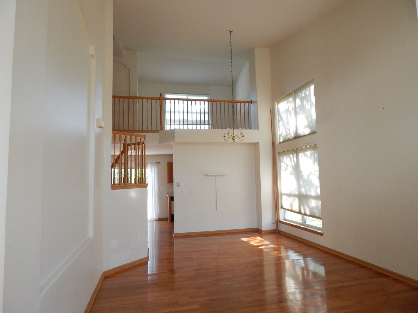 2800 E BRIDLEWAY Court, Carpentersville, IL 60110