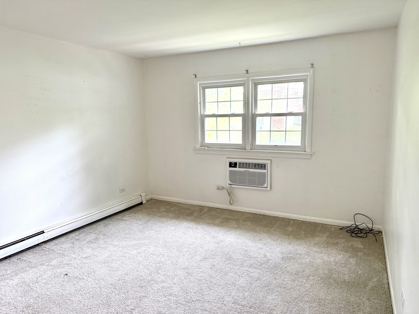 2331 Ogden Avenue #7, Downers Grove, IL 60515