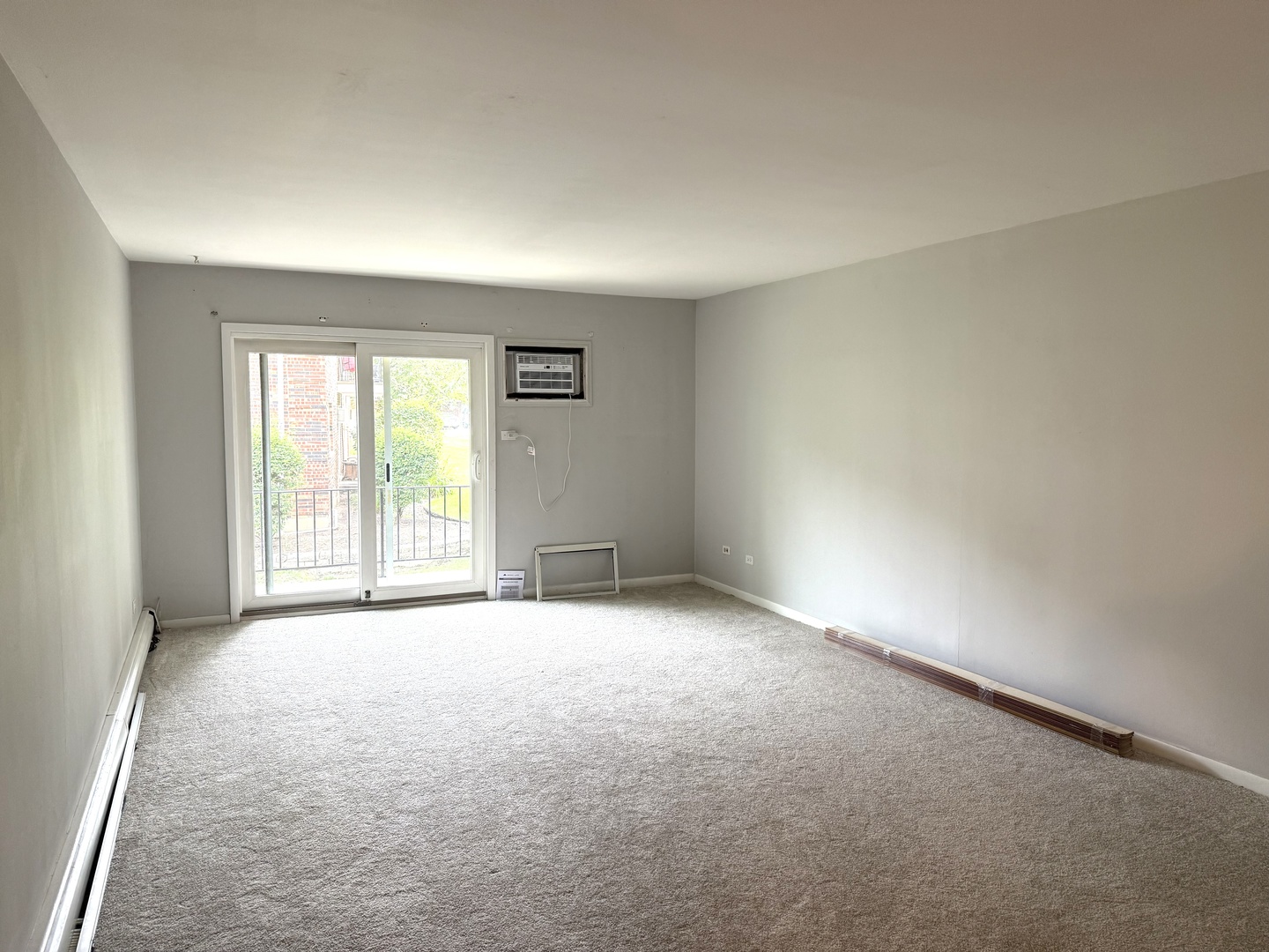 2331 Ogden Avenue #7, Downers Grove, IL 60515
