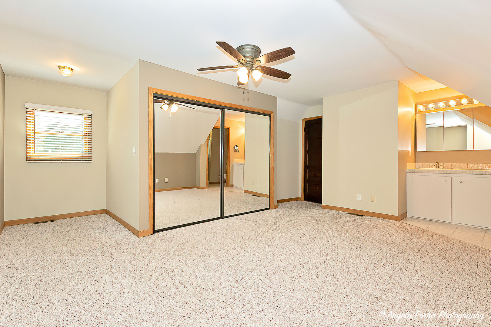 3619 Overlook Drive, Richmond, IL 60071