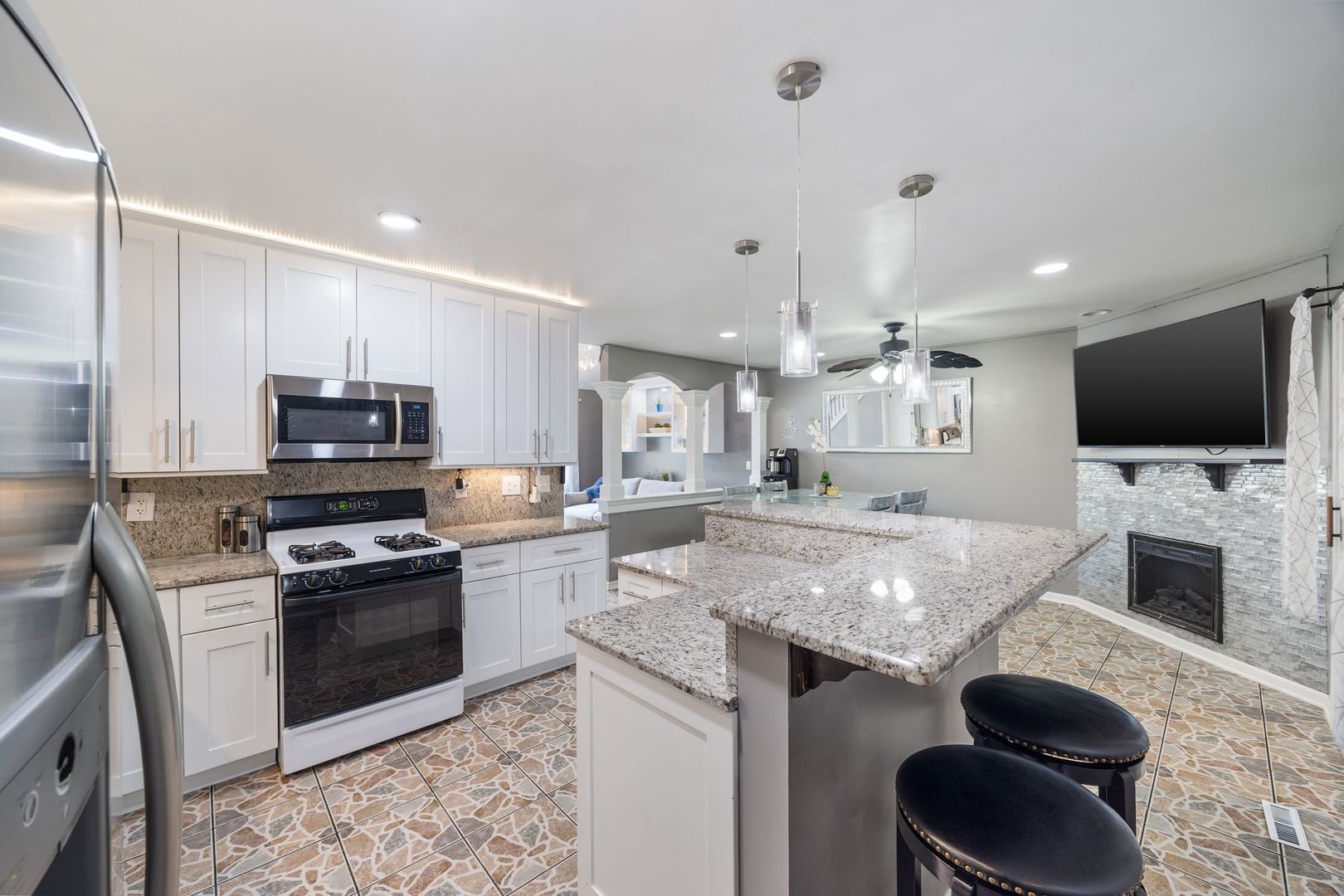 2390 Buttercup Court, Aurora, IL 60506