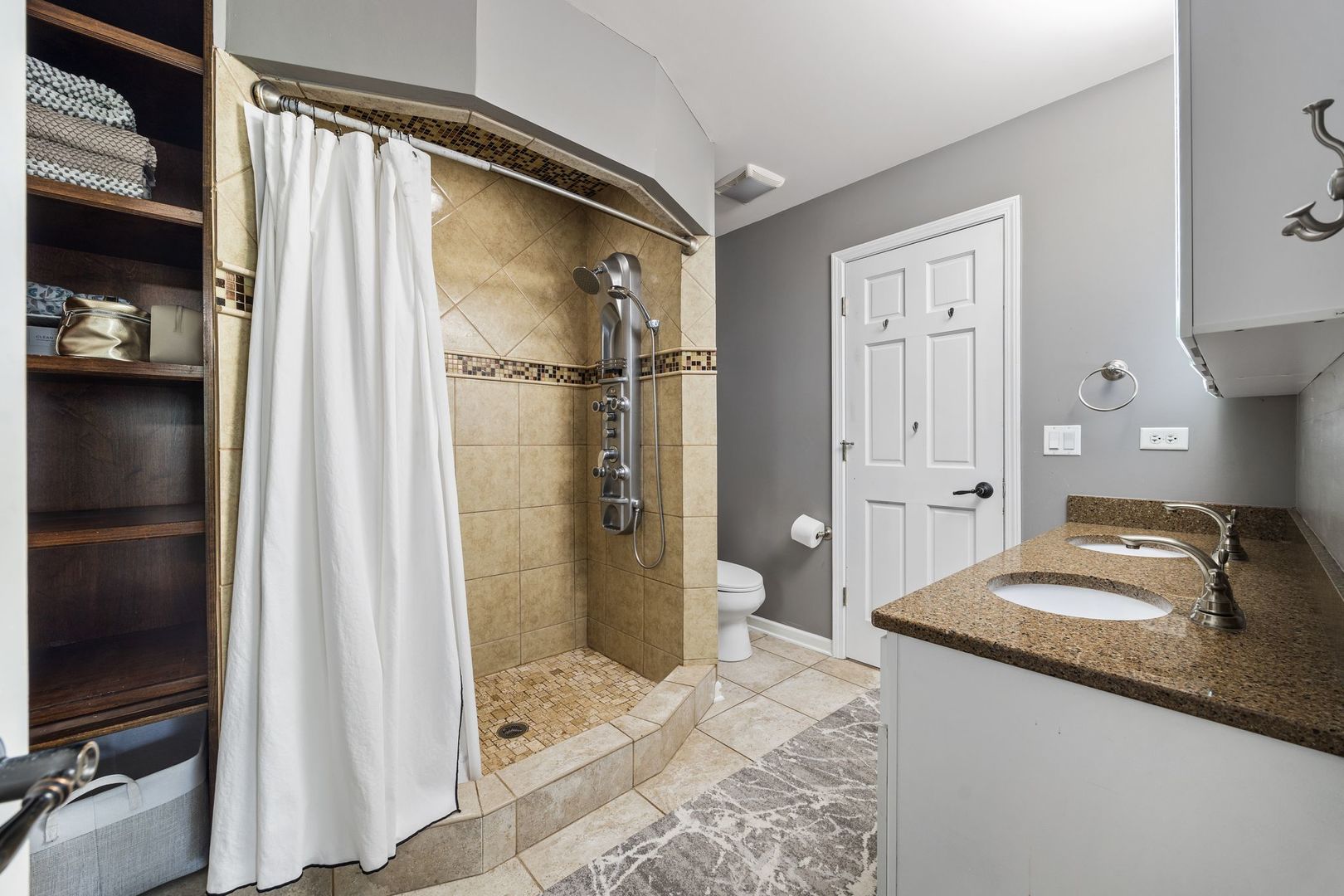 2390 Buttercup Court, Aurora, IL 60506