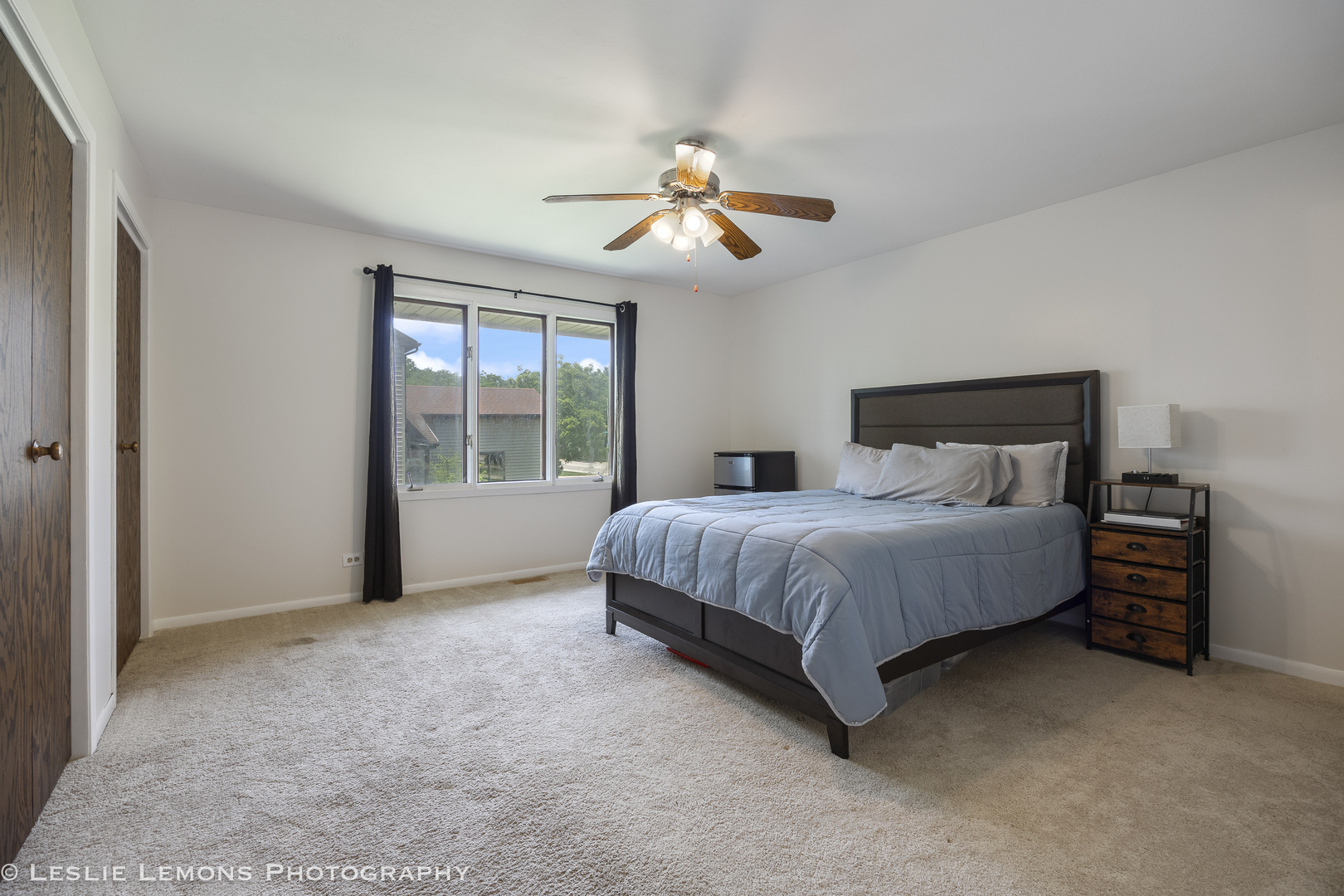 2121 W Weathersfield Way, Schaumburg, IL 60193