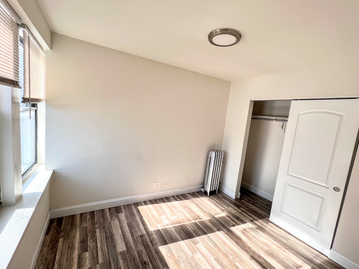 3933 N Clarendon Avenue #104, Chicago, IL 60613