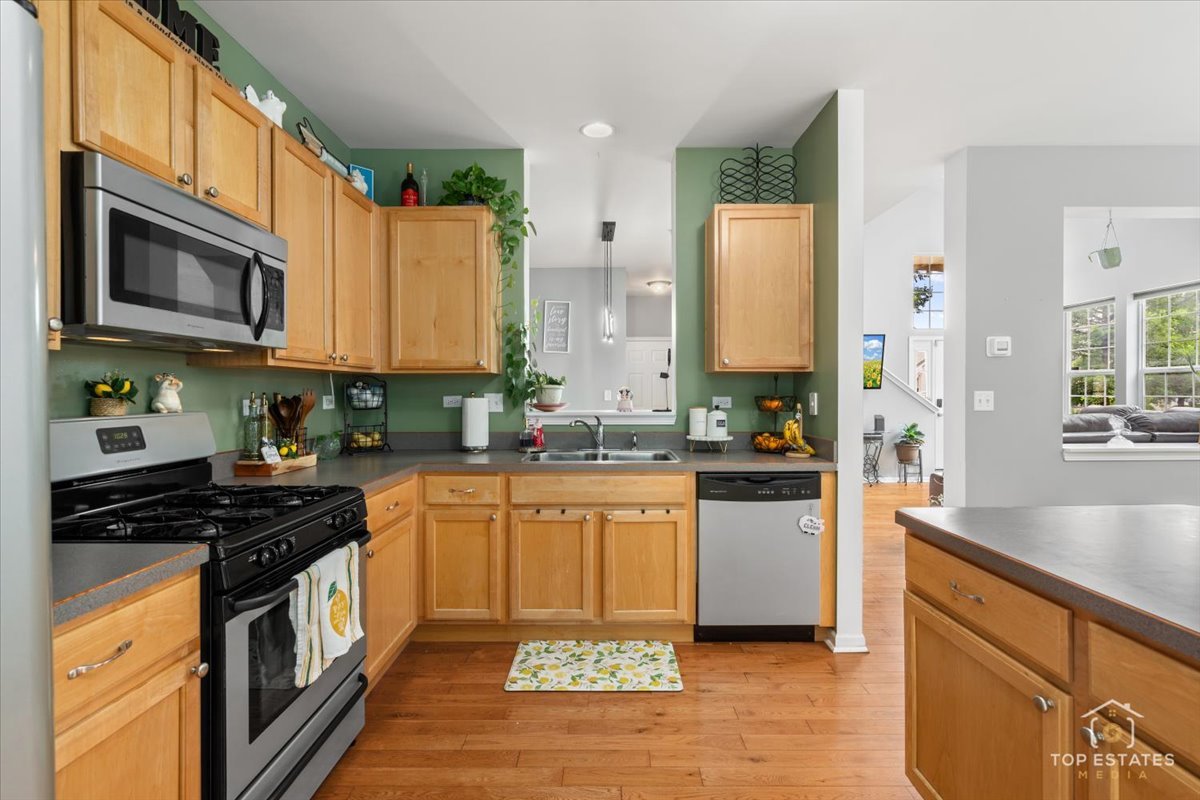 2039 Muirfield Drive, Yorkville, IL 60560