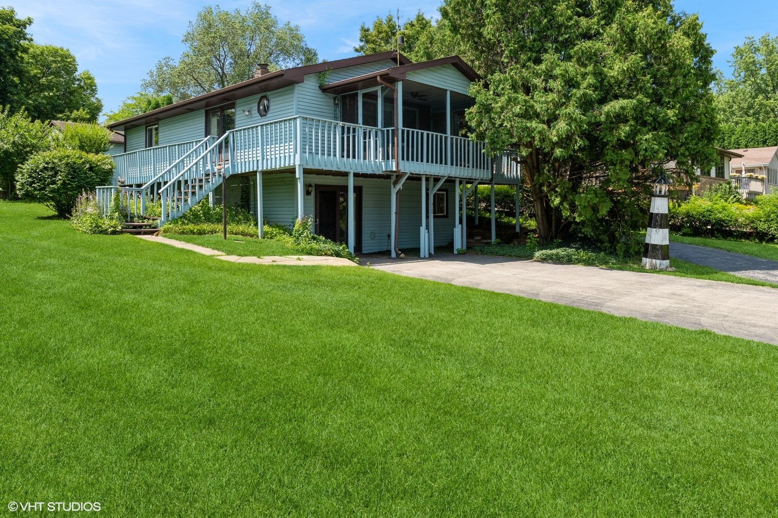 71 Delburne Drive, Davis, IL 61019
