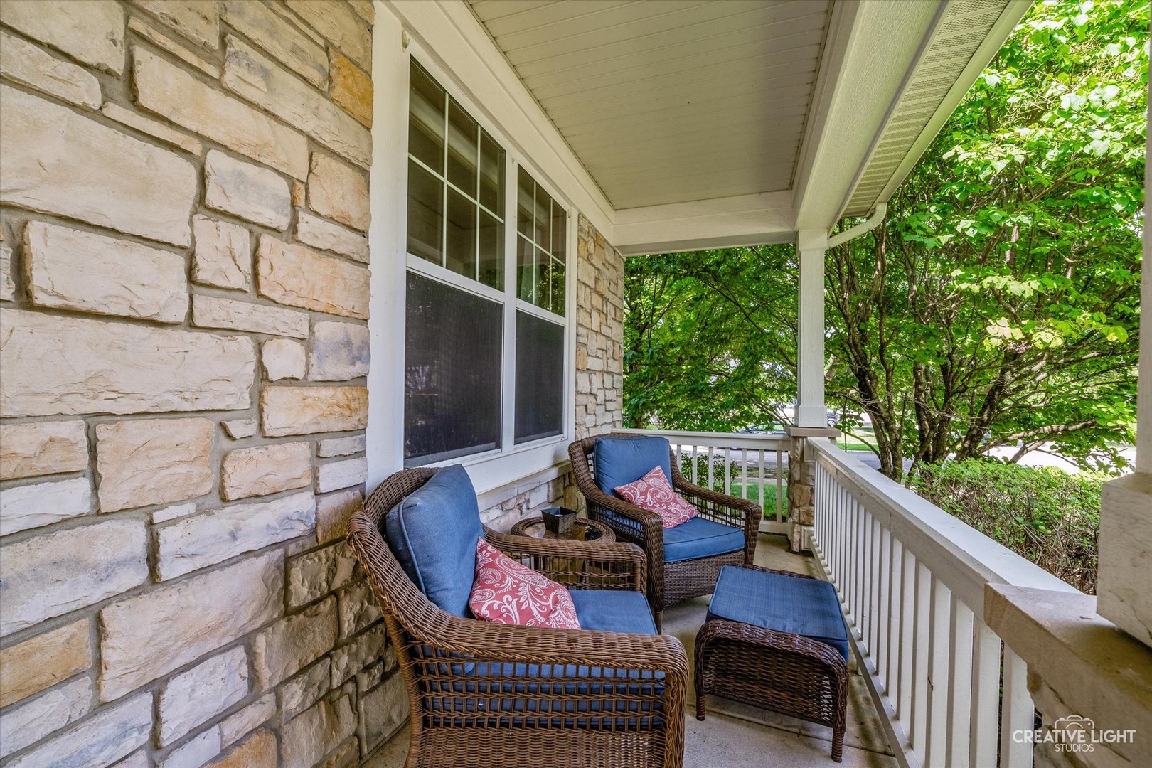 426 Fayette Drive, Oswego, IL 60543