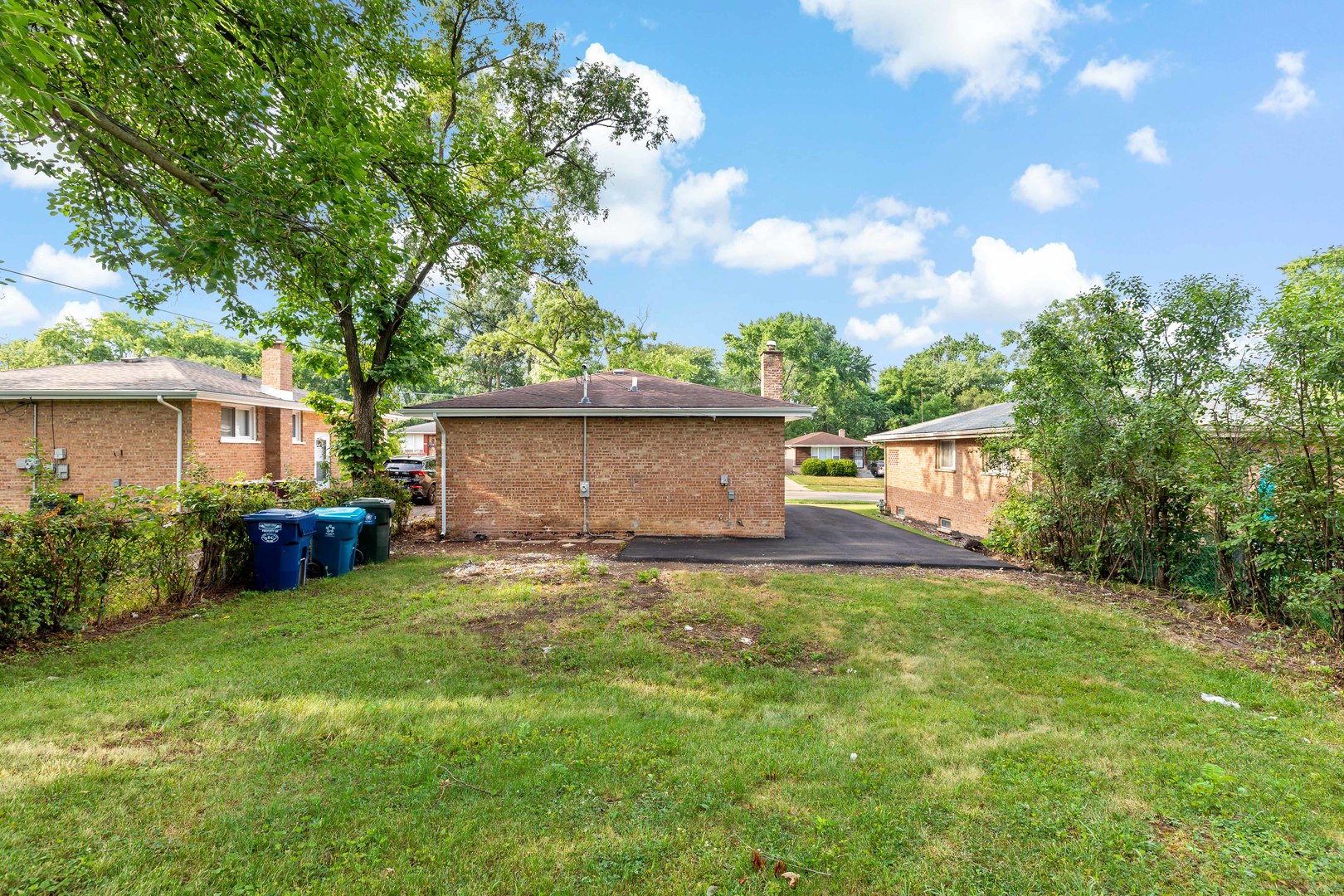 293 Hickory Street, Chicago Heights, IL 60411