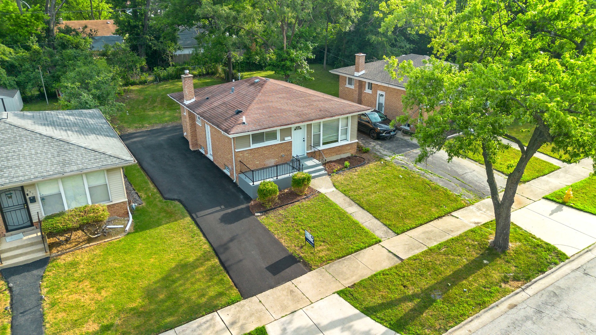 293 Hickory Street, Chicago Heights, IL 60411