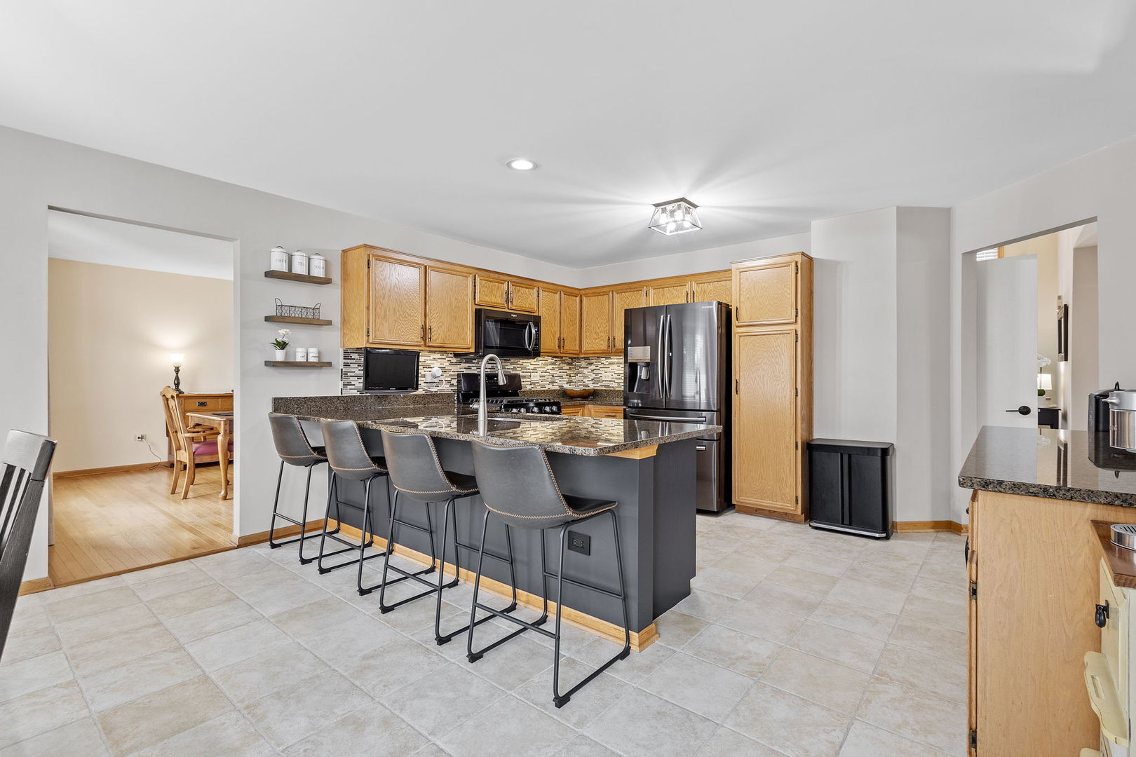 7465 Bayfield Drive, Tinley Park, IL 60487