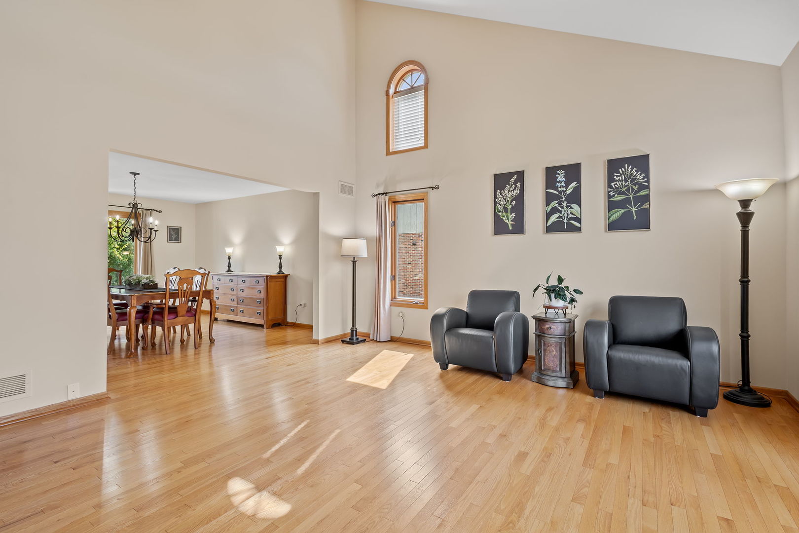 7465 Bayfield Drive, Tinley Park, IL 60487