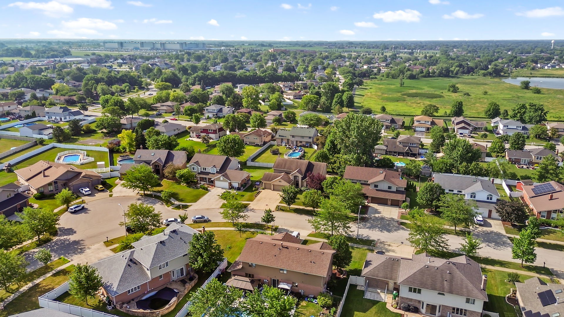 7465 Bayfield Drive, Tinley Park, IL 60487