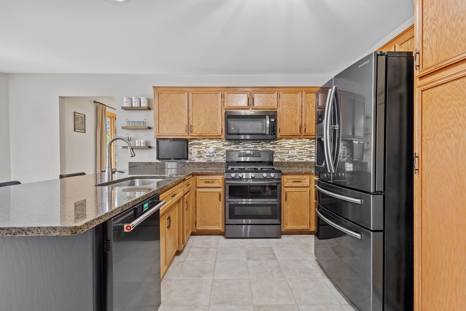 7465 Bayfield Drive, Tinley Park, IL 60487