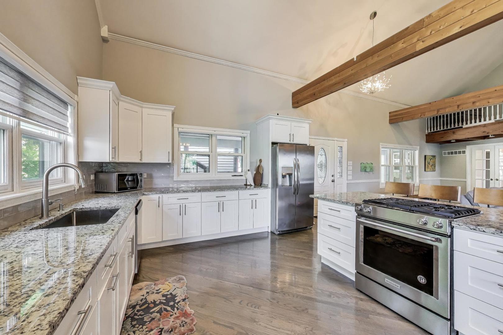26918 W Longwood Drive, Ingleside, IL 60041