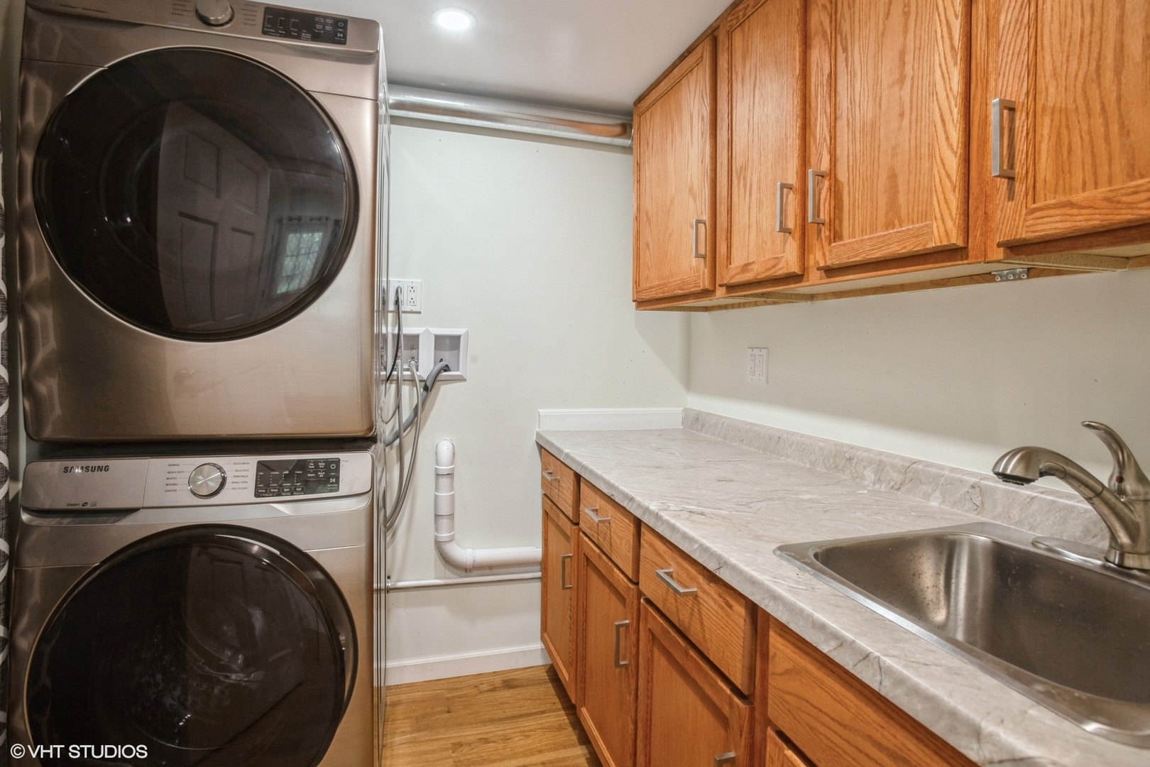 1051 Rockport Drive #1051, Carol Stream, IL 60188
