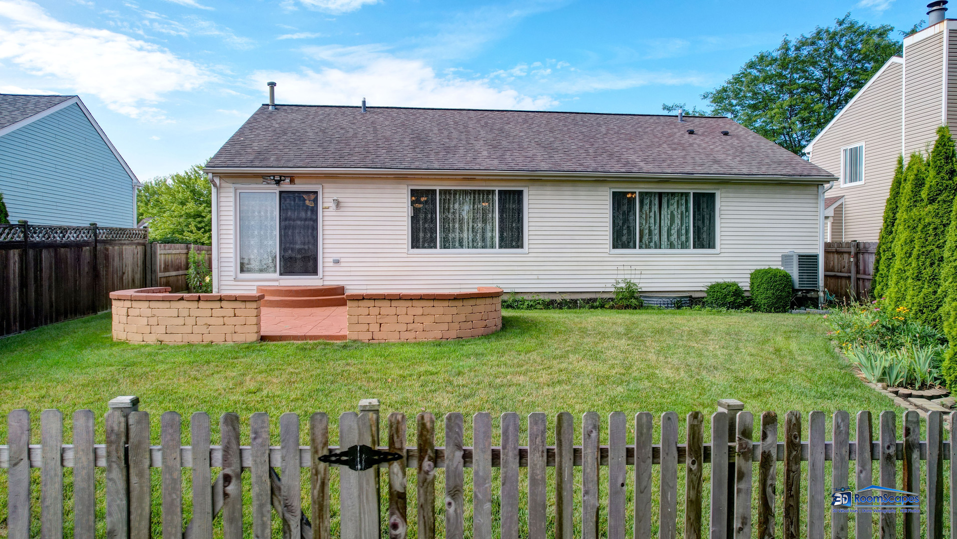 126 Bay View Lane, Grayslake, IL 60030
