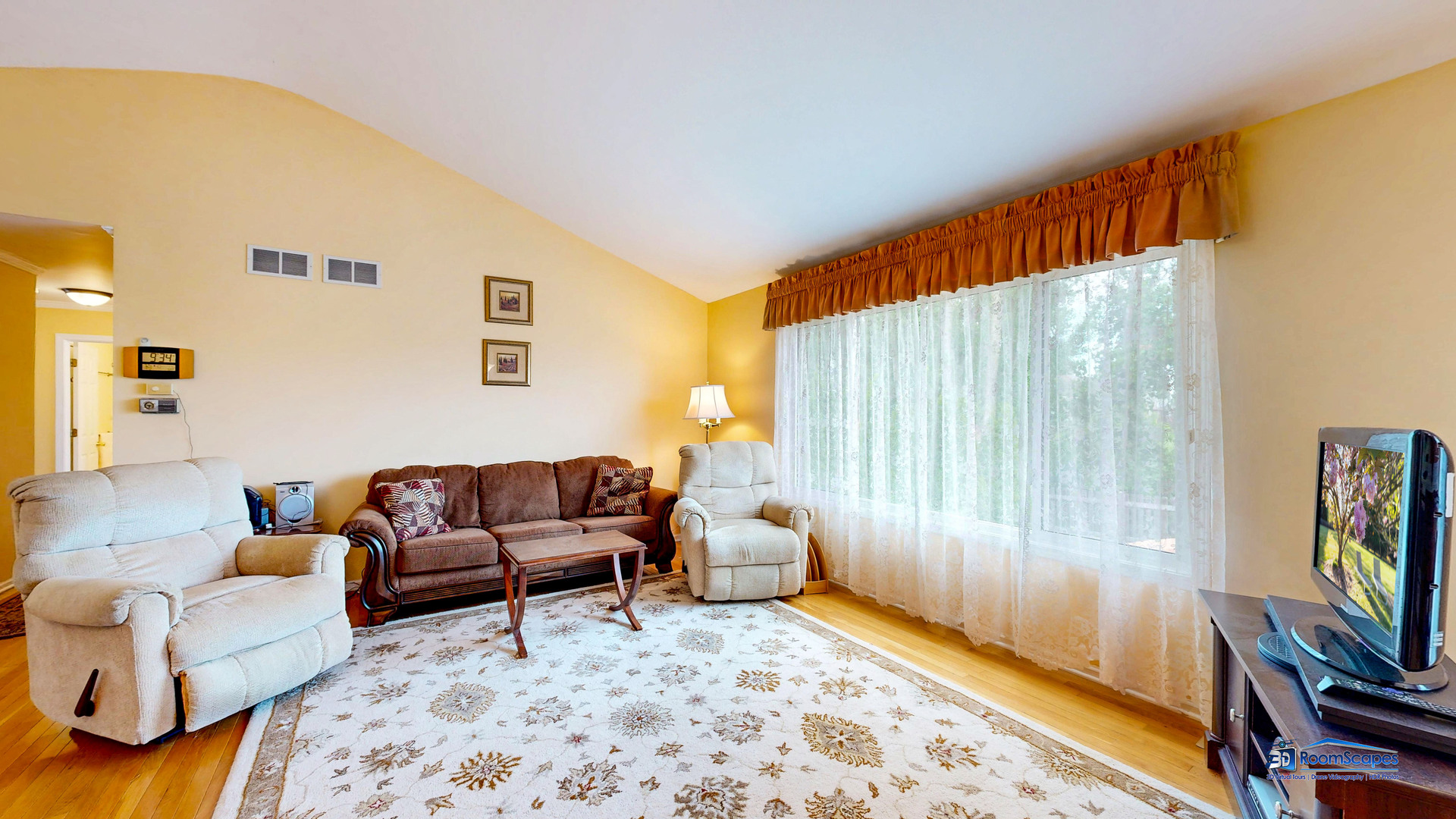 126 Bay View Lane, Grayslake, IL 60030