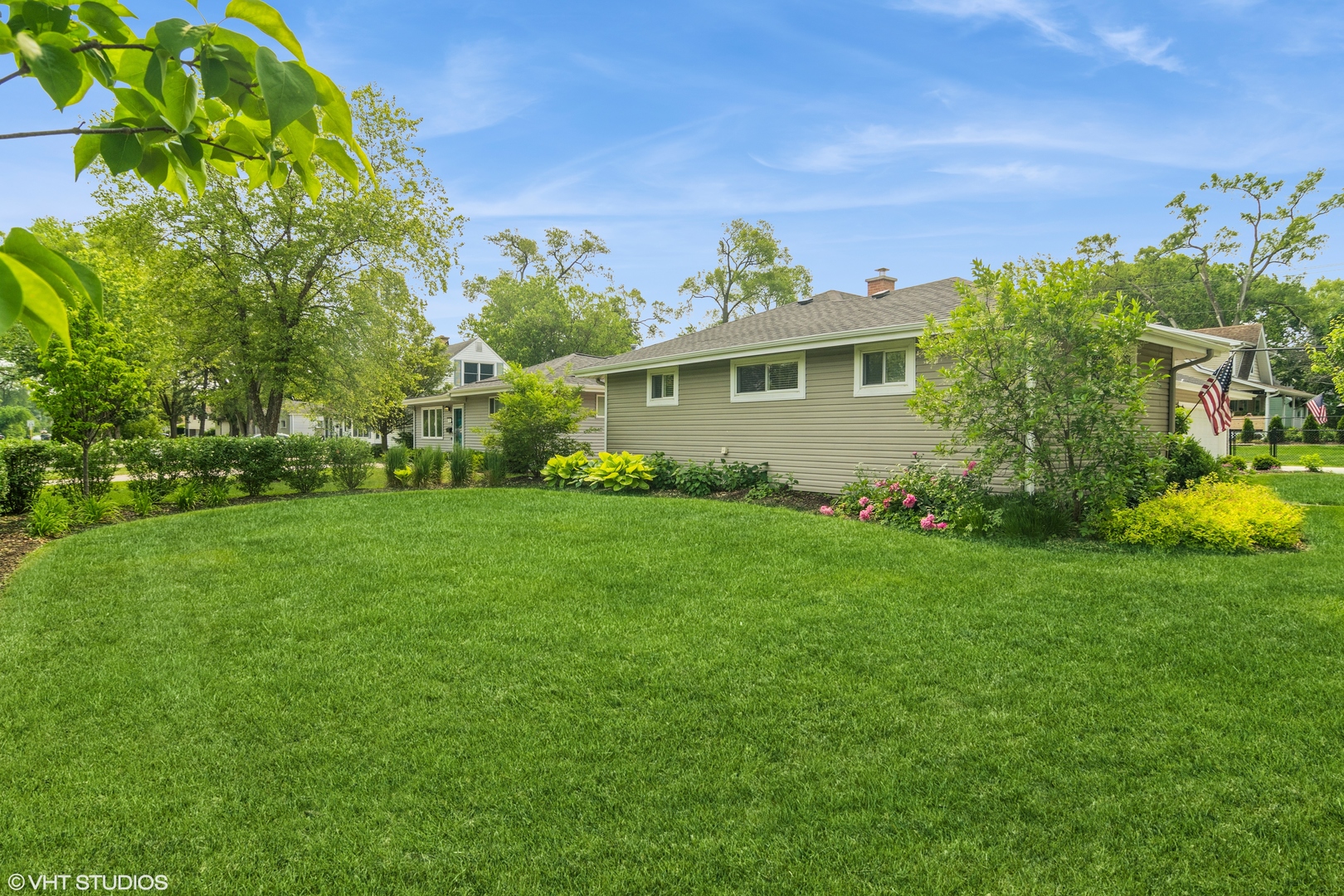 635 W Palatine Road, Palatine, IL 60067