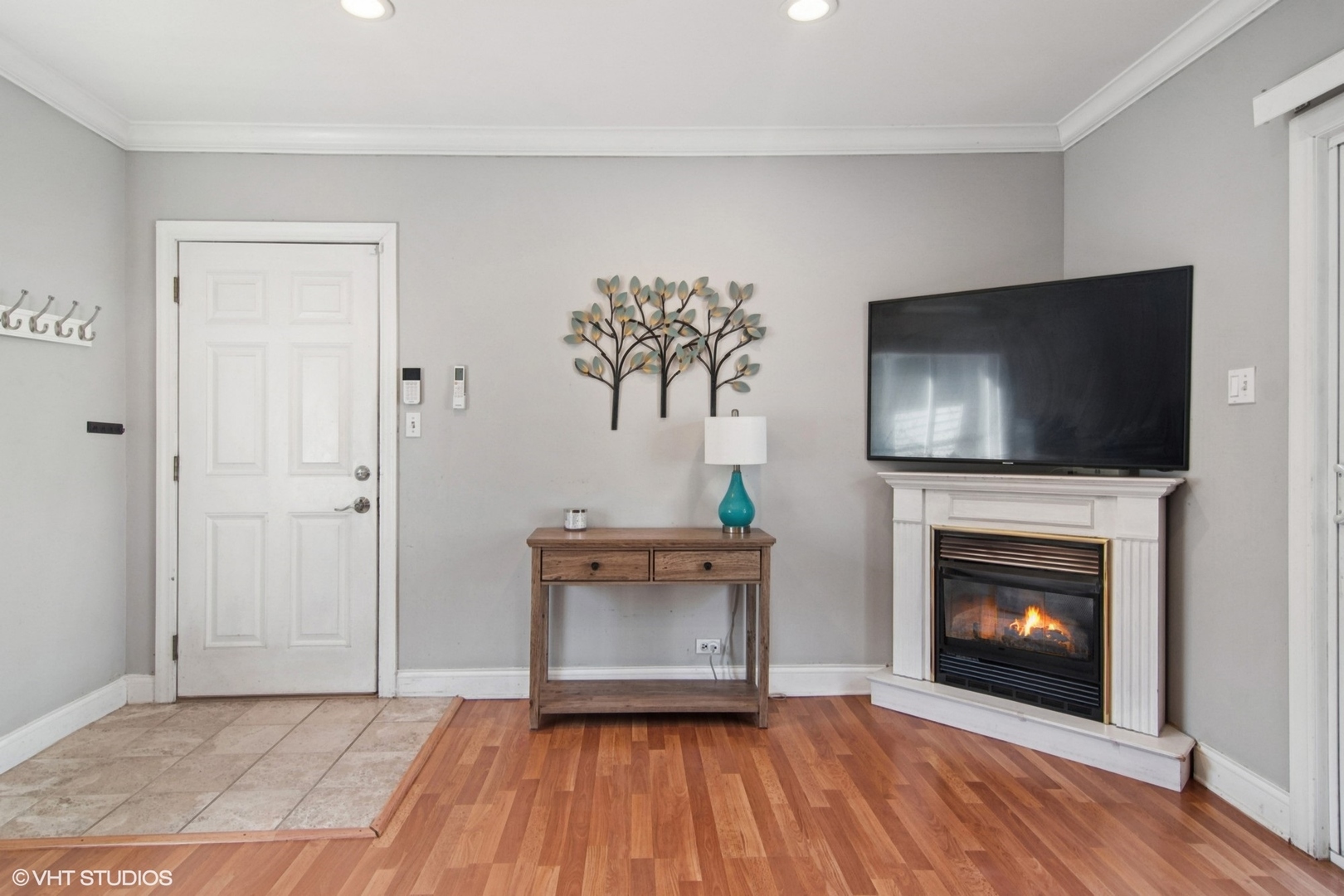 635 W Palatine Road, Palatine, IL 60067