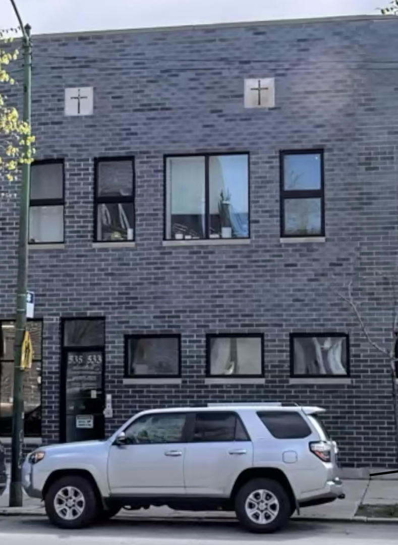 533 N Ashland Avenue #1, Chicago, IL 60622