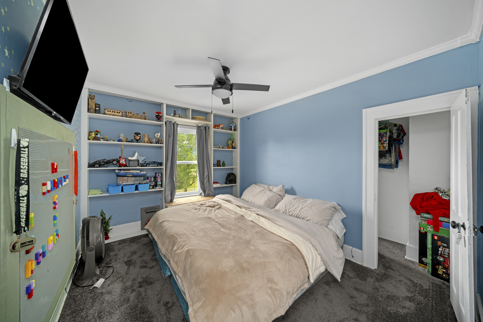 3705 Elva Road, Malta, IL 60150
