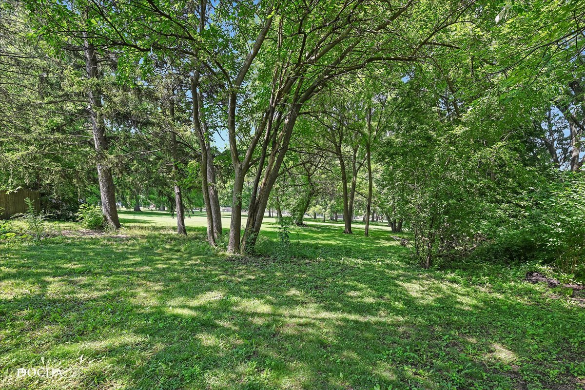 1218 N Randall Road, Aurora, IL 60506
