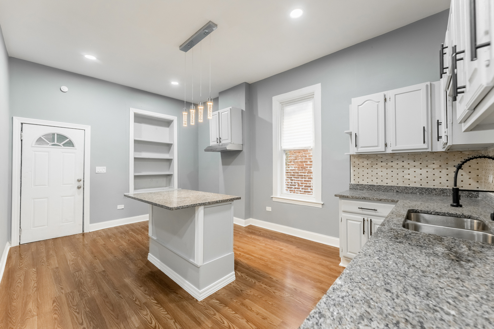 5630 S Green Street, Chicago, IL 60621