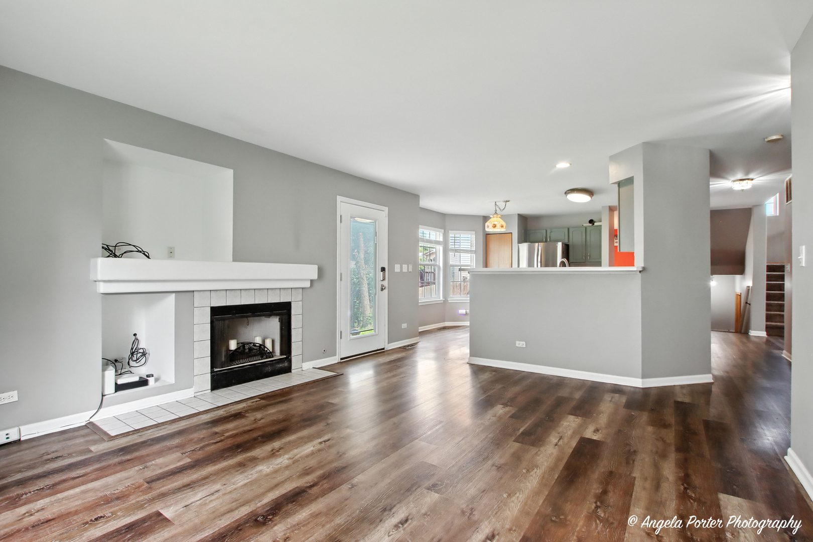1585 Greenfield Court, Gurnee, IL 60031
