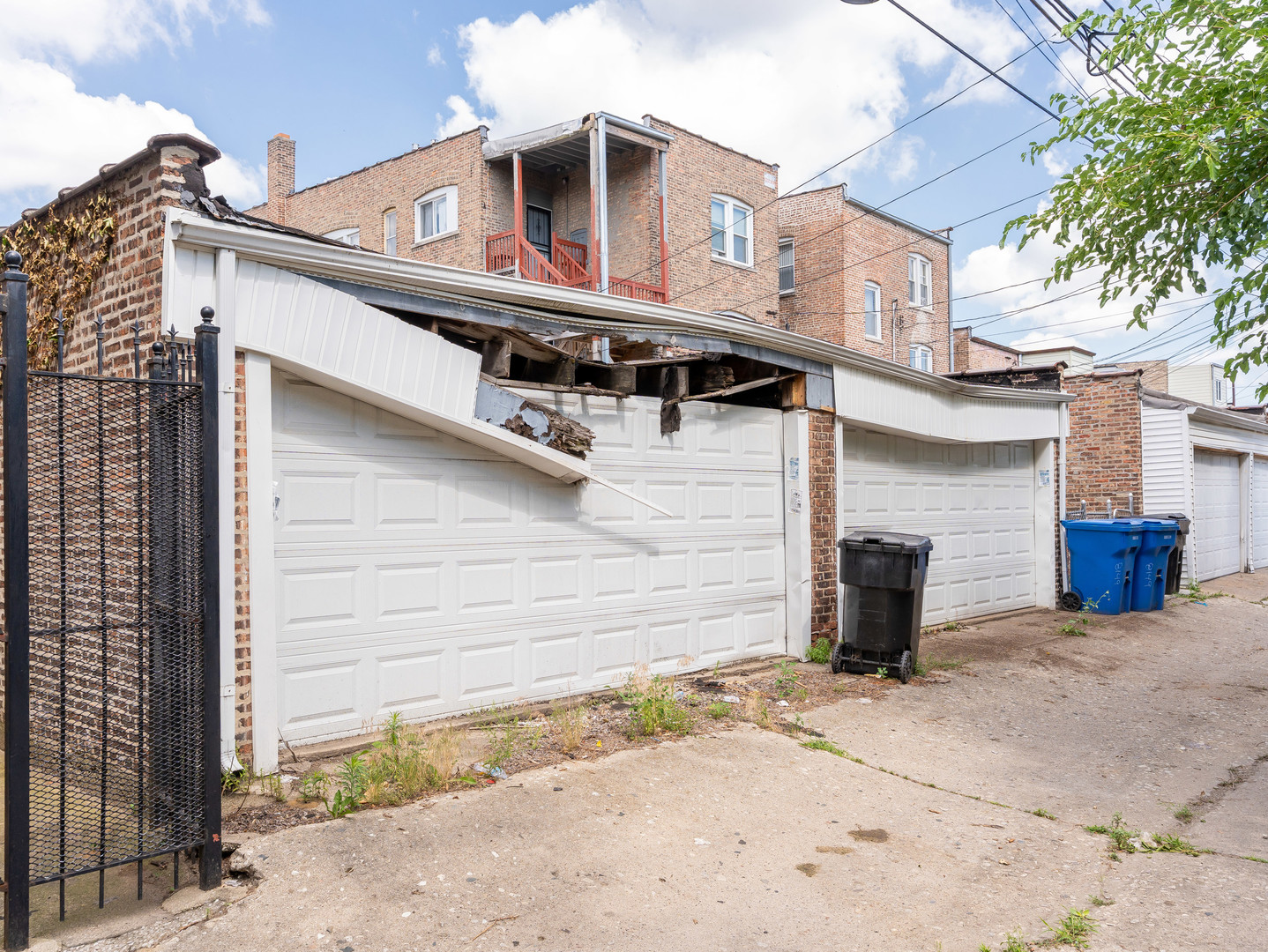 8153 S Eberhart Avenue, Chicago, IL 60619