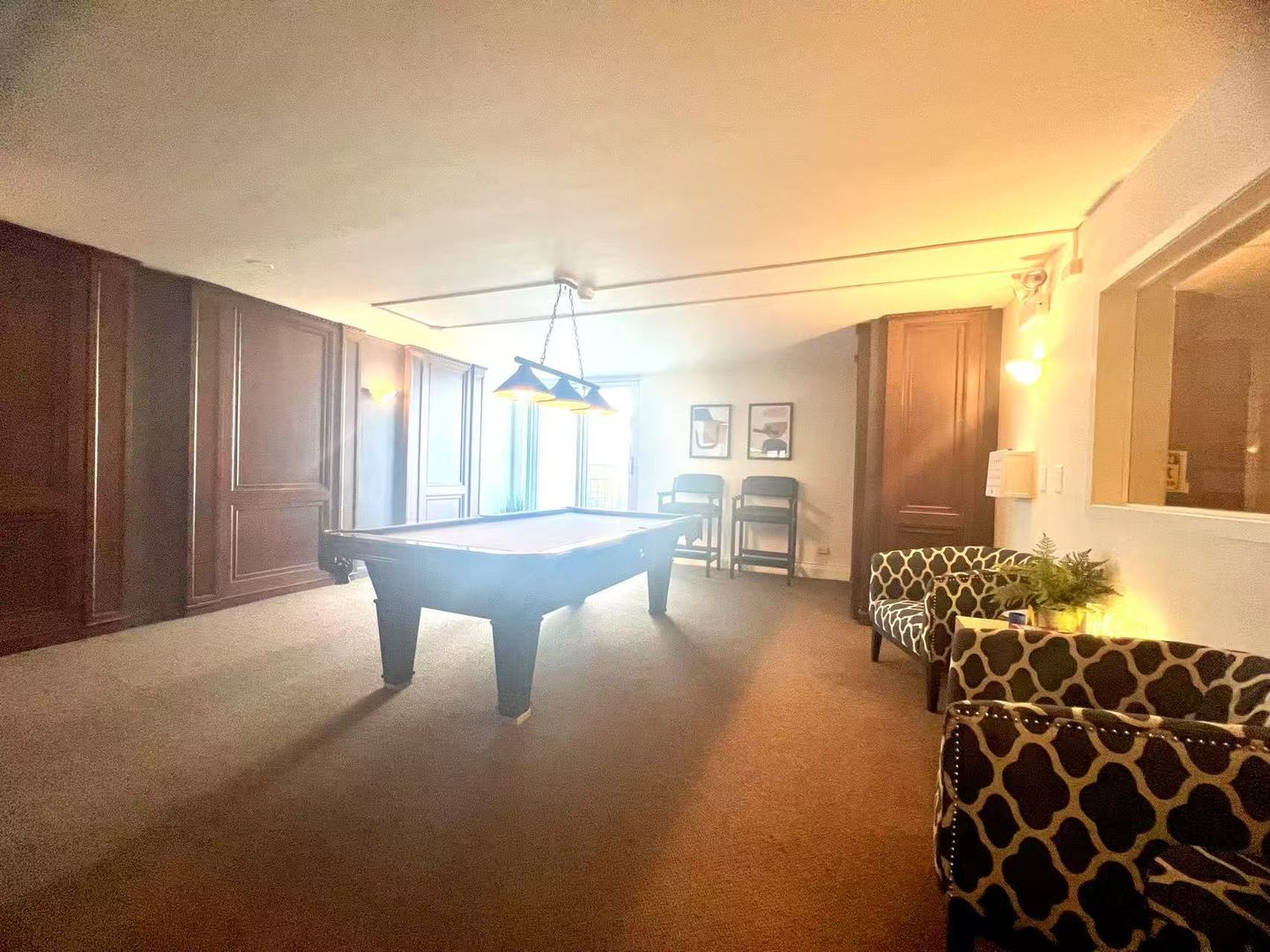 6033 N SHERIDAN Road #27C, Chicago, IL 60660