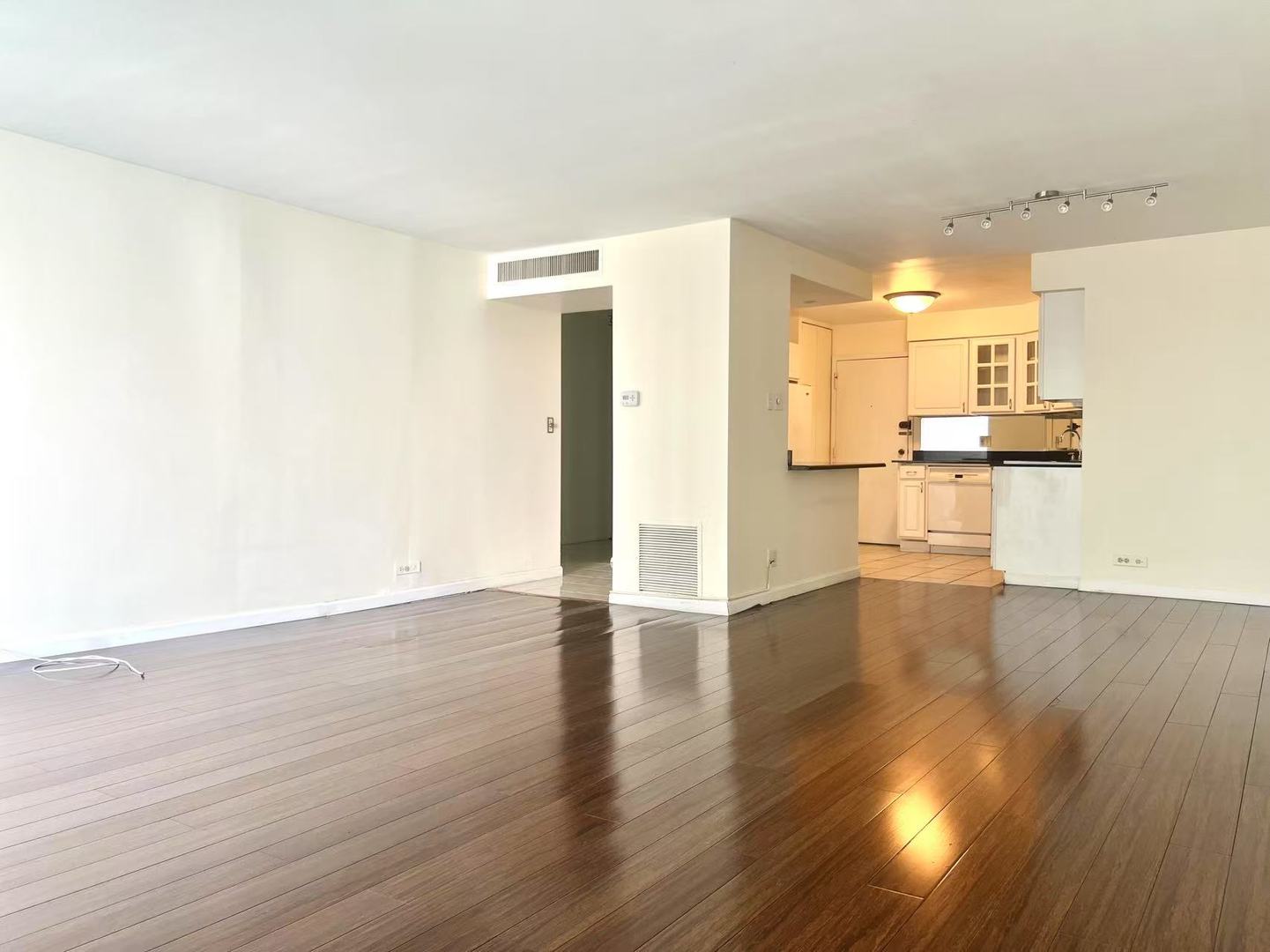 6033 N SHERIDAN Road #27C, Chicago, IL 60660