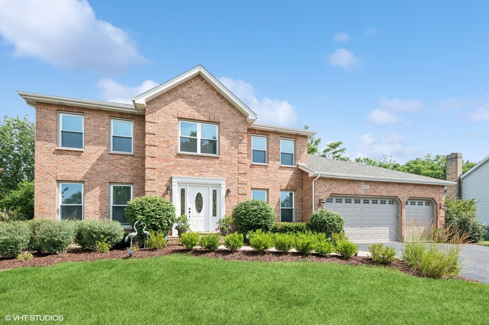 1007 Deshannon Court, Batavia, IL 60510