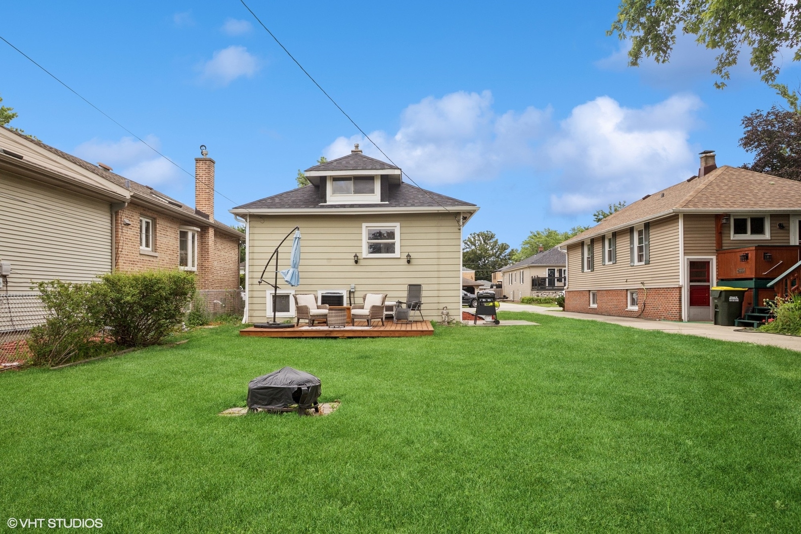 2444 N ERIE Avenue, River Grove, IL 60171