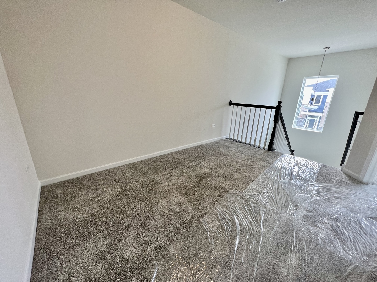 29W708 Cambridge Street, Warrenville, IL 60555