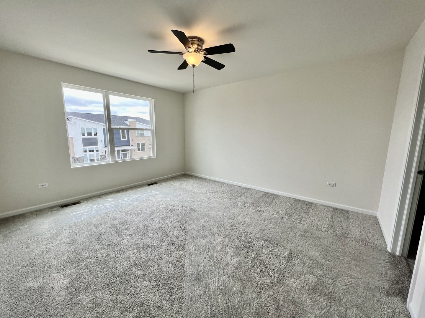 29W708 Cambridge Street, Warrenville, IL 60555