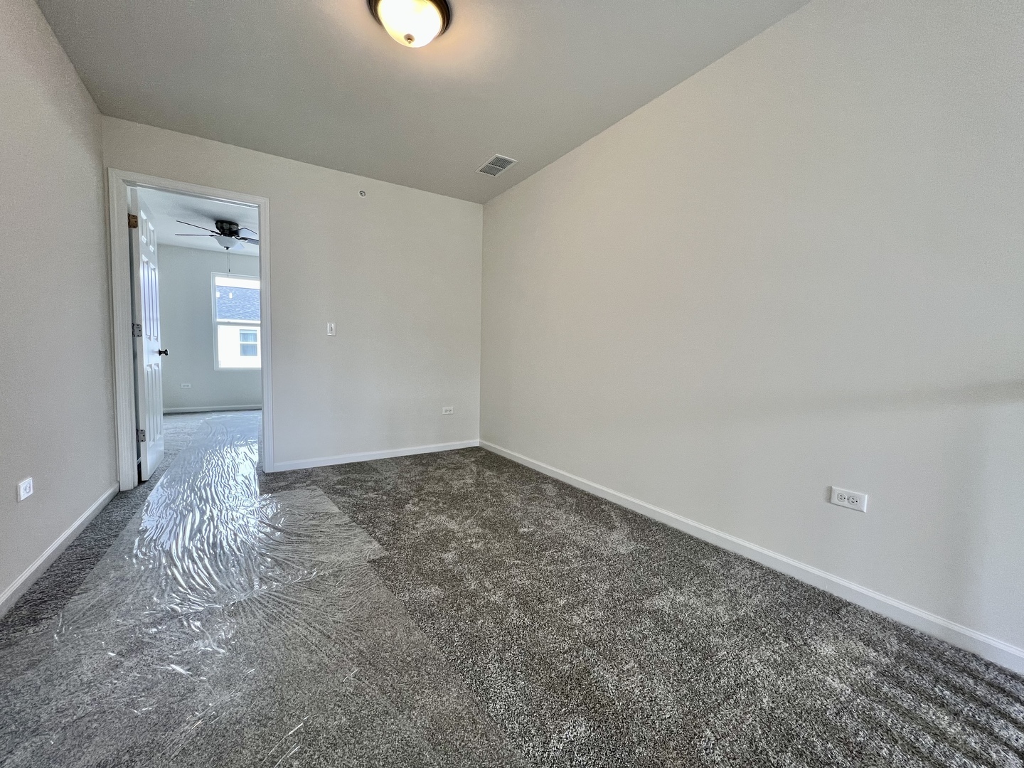 29W708 Cambridge Street, Warrenville, IL 60555