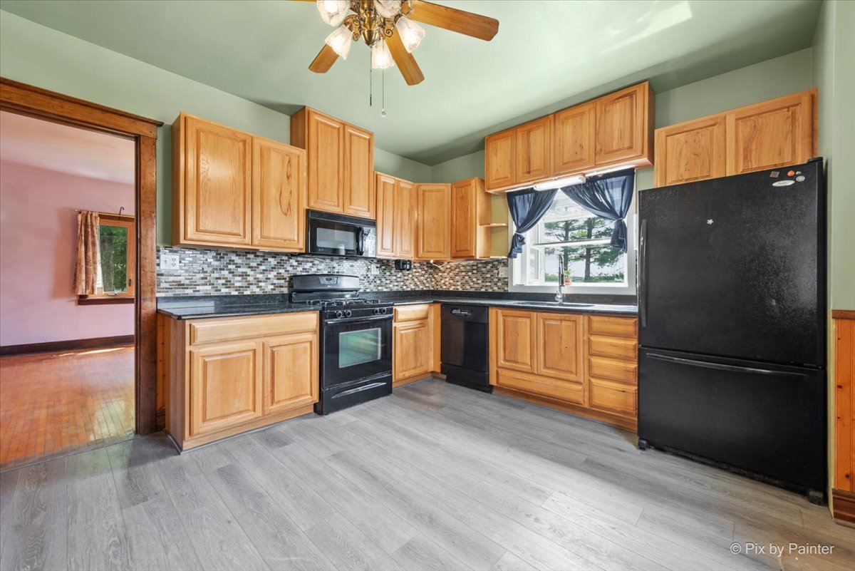 10N874 Rippburger Road, Elgin, IL 60124