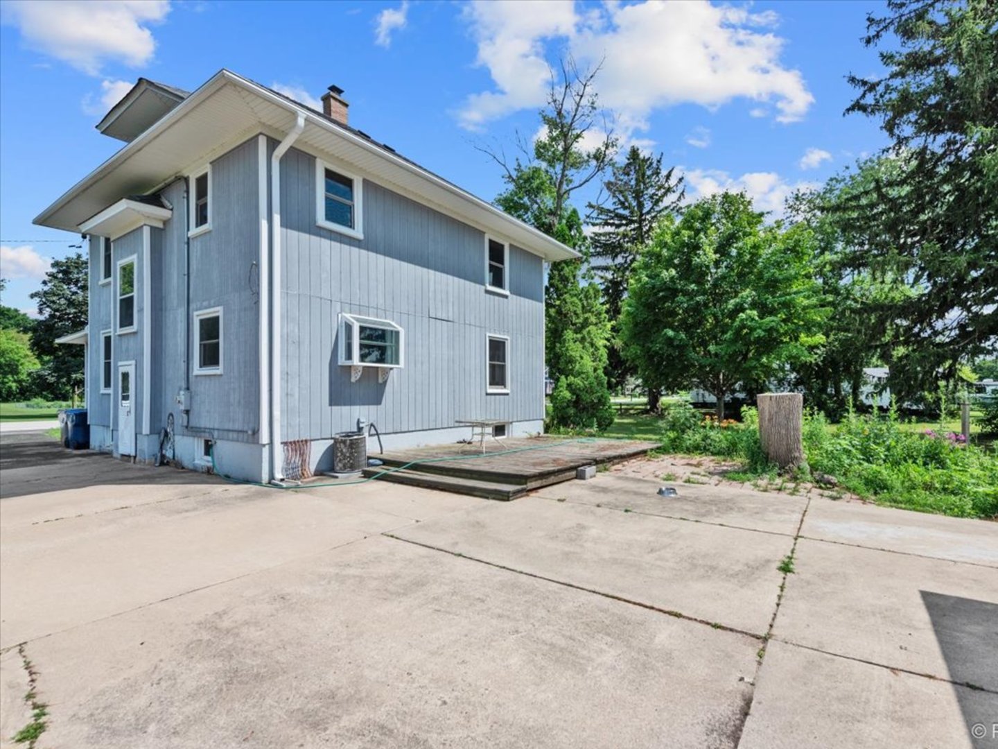 10N874 Rippburger Road, Elgin, IL 60124