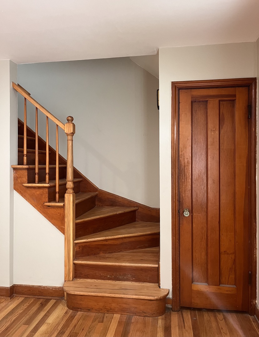 5238 S Hamlin Avenue, Chicago, IL 60632