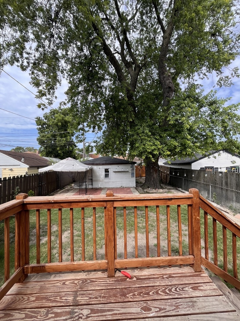 5238 S Hamlin Avenue, Chicago, IL 60632
