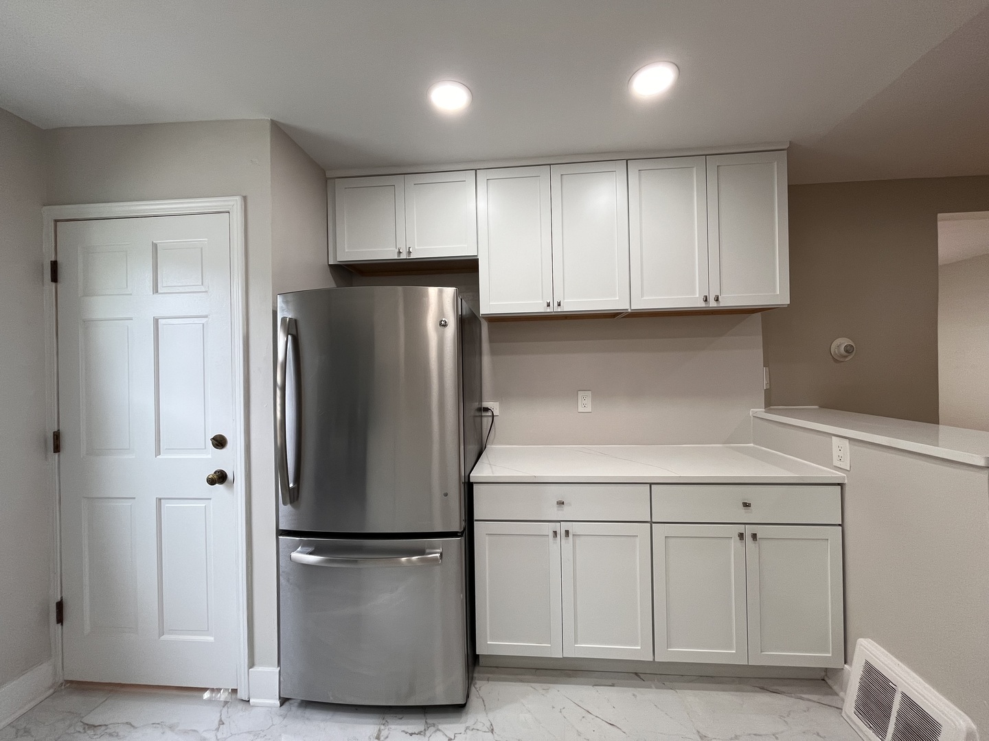 5238 S Hamlin Avenue, Chicago, IL 60632