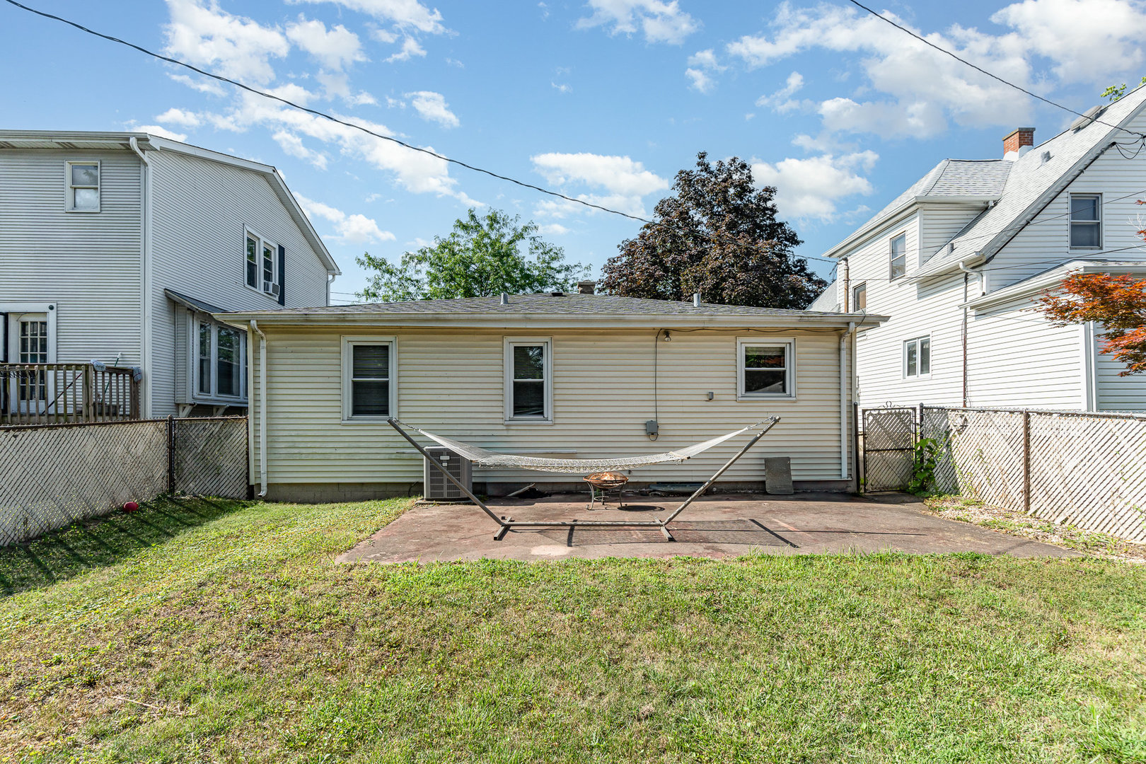 1109 Taylor Street, Joliet, IL 60435