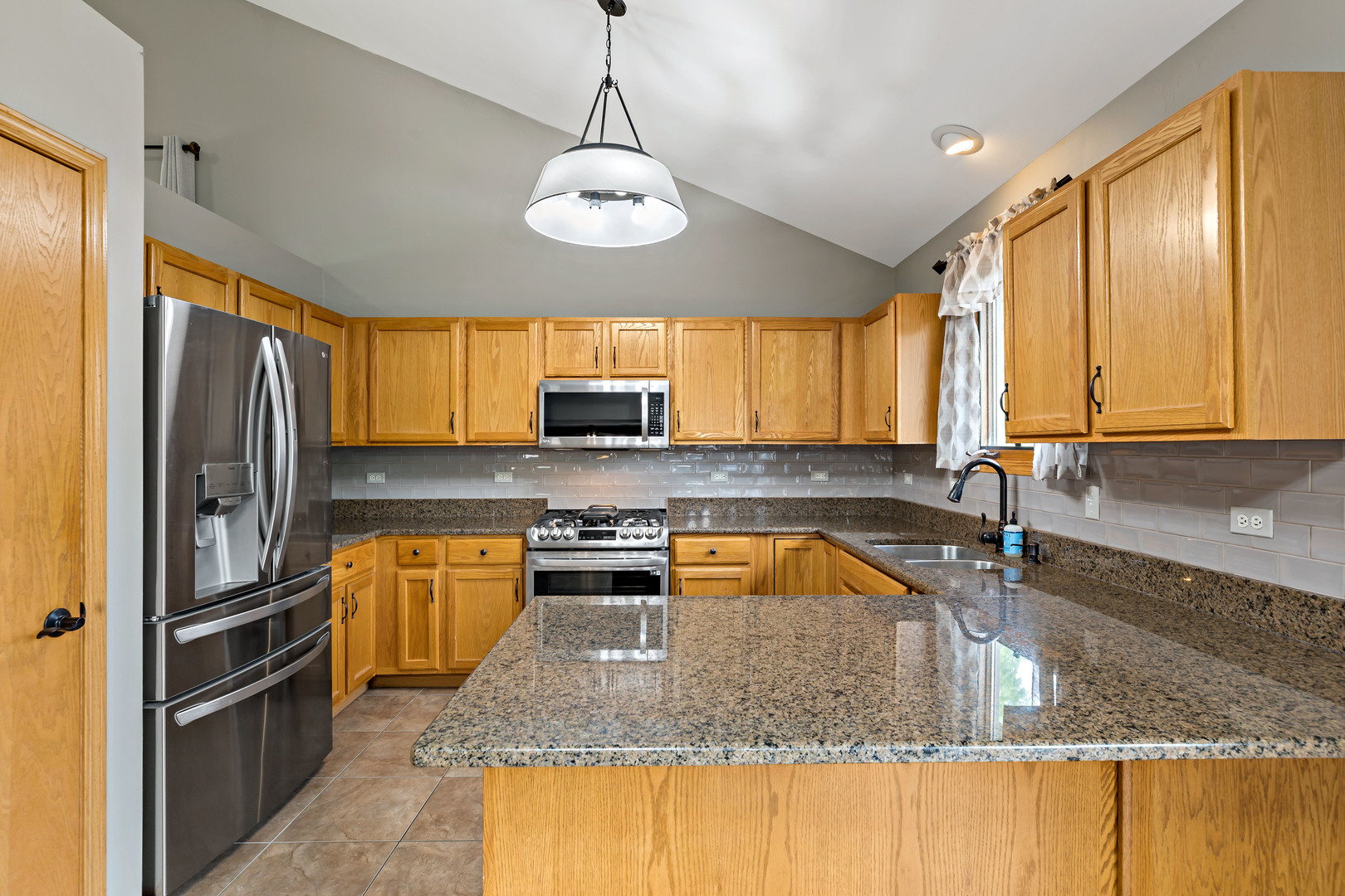 2807 Southwind Drive, New Lenox, IL 60451