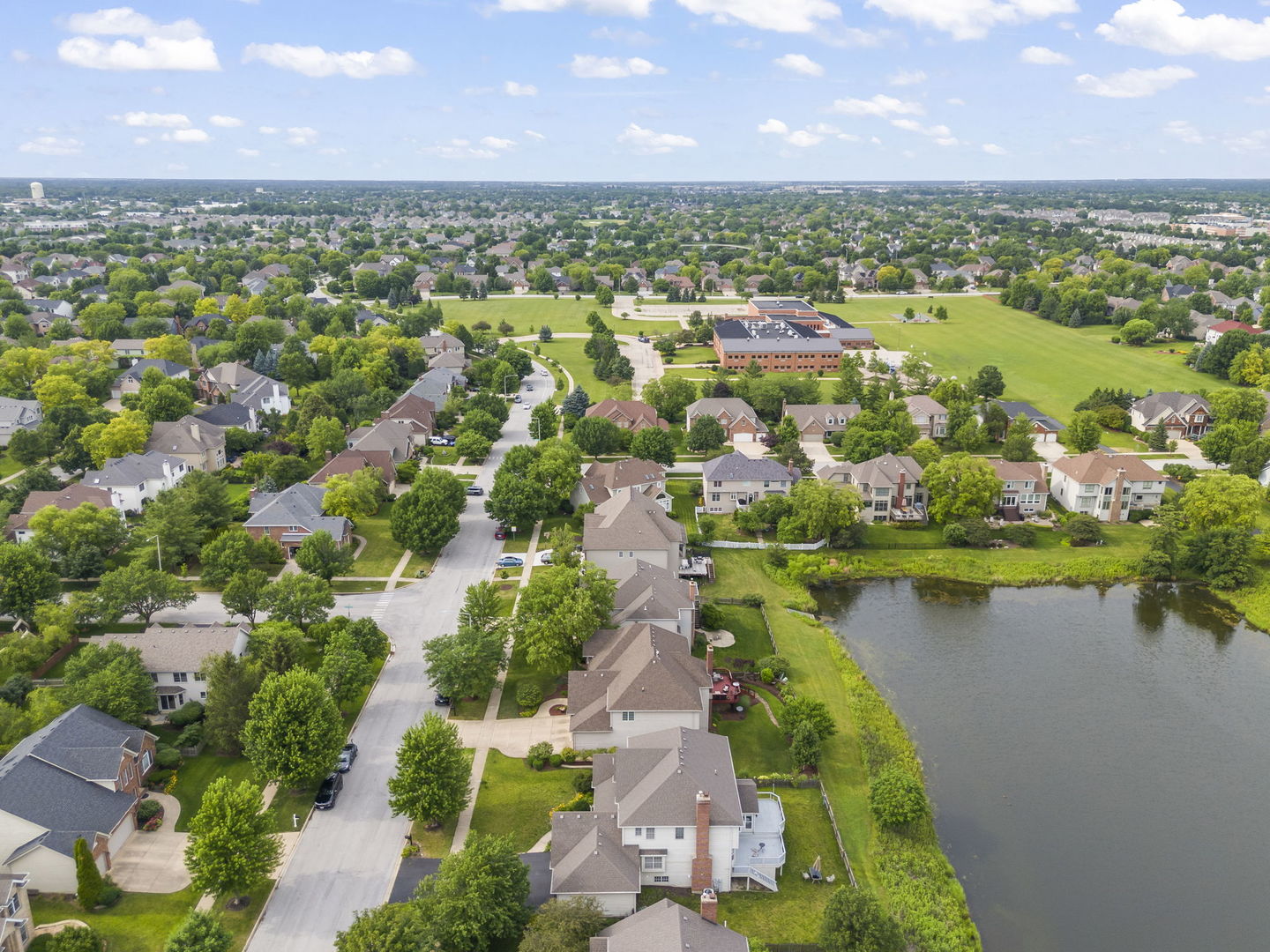 3316 Tall Grass Drive, Naperville, IL 60564