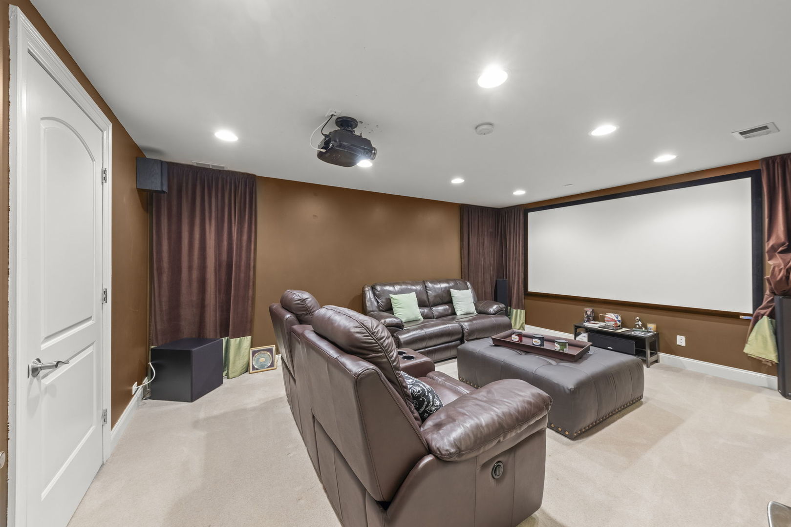 3316 Tall Grass Drive, Naperville, IL 60564