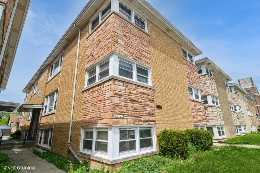 2642 N Harlem Avenue #GW, Elmwood Park, IL 60707