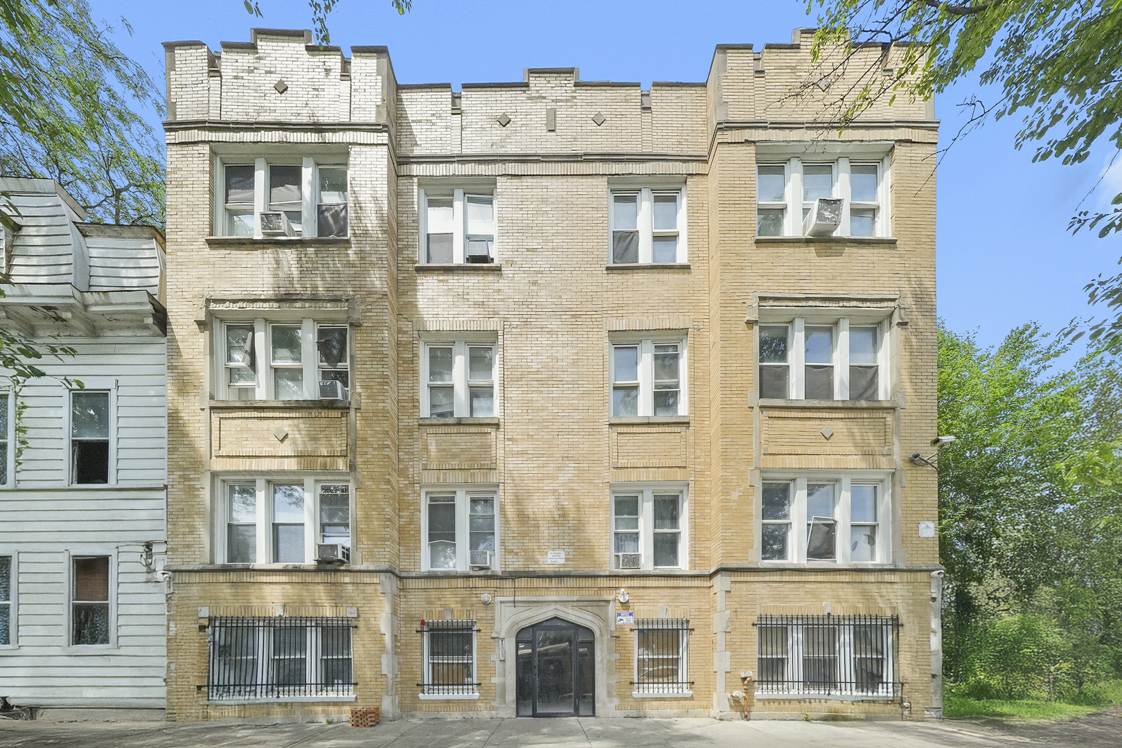 1300 S KARLOV Avenue, Chicago, IL 60623